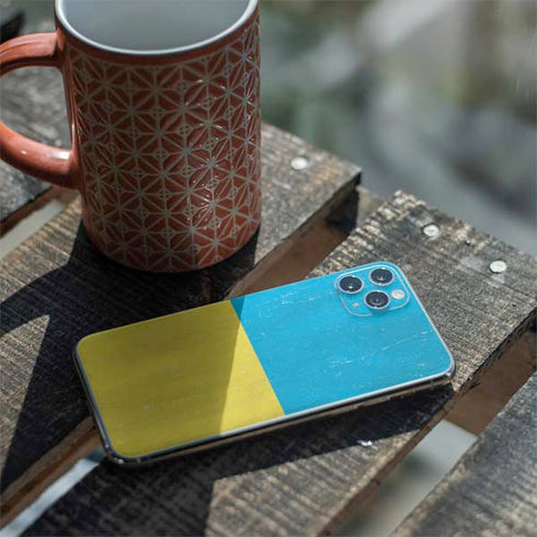 Ukraine Flag Distressed iPhone 11 Pro Max Skin